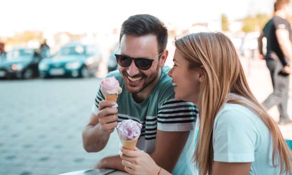 couple eating ice cream