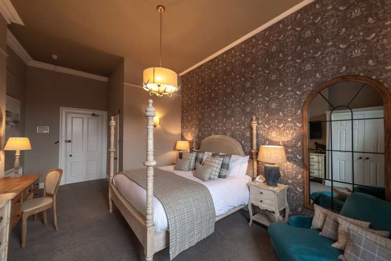 Merchants Suite at The Royal Hotel 