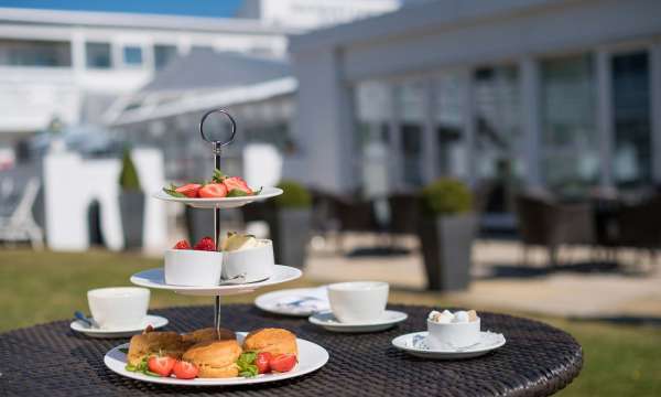 Cream tea at The Barnstaple Hotel 