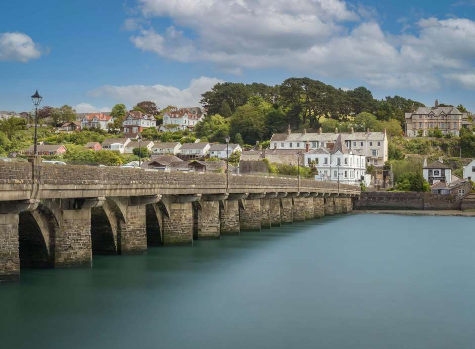 Royal Hotel Exterior Over Bideford Bridge