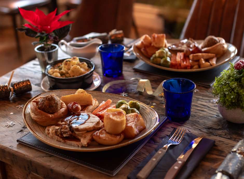 Festive Plated Roast at Merchants Bistro 